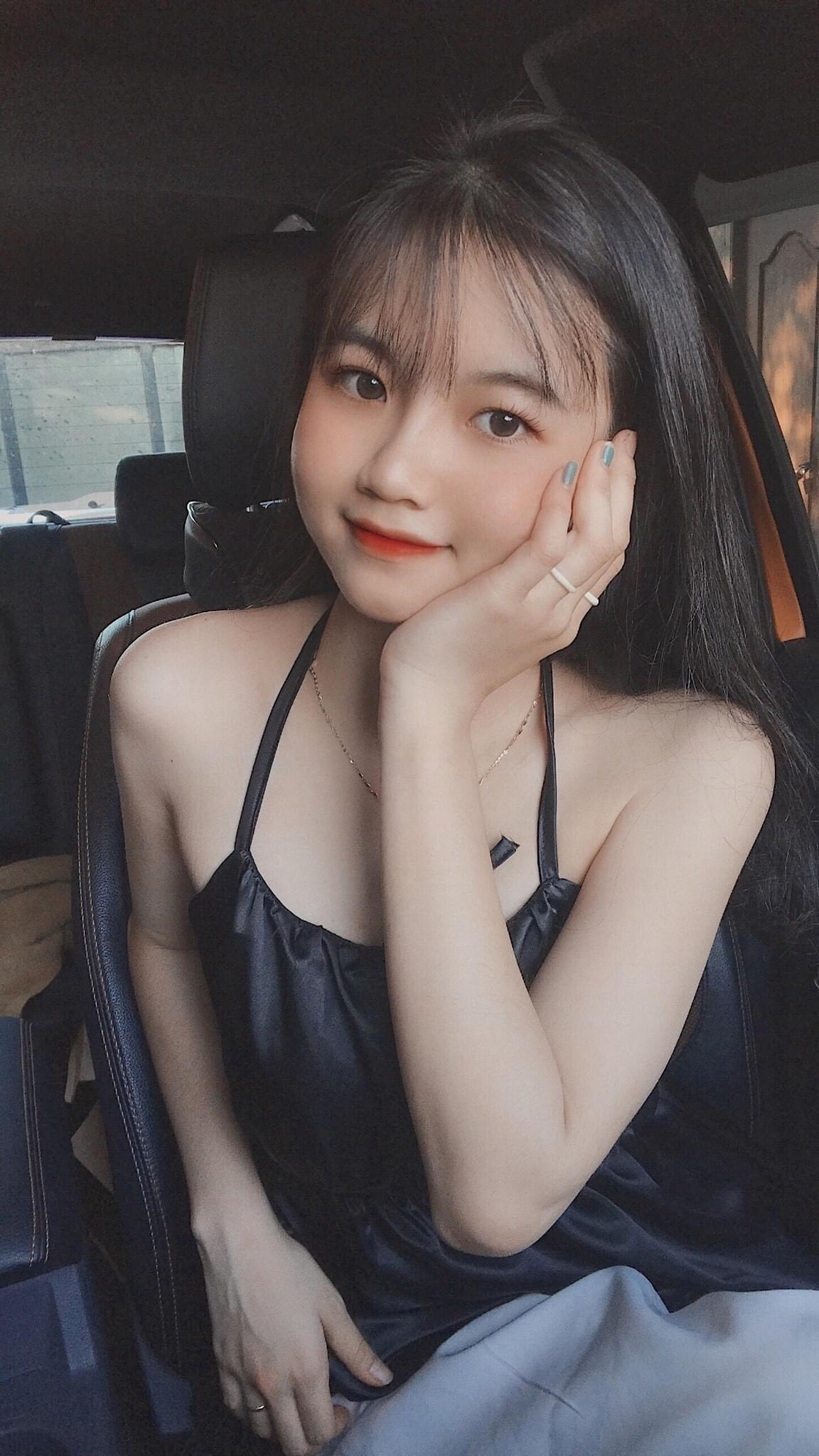 Nữ sinh Buôn Ma Thuột xinh đẹp, đam mê kinh doanh, muốn học trường ĐH Kinh tế TP.HCM ảnh 16