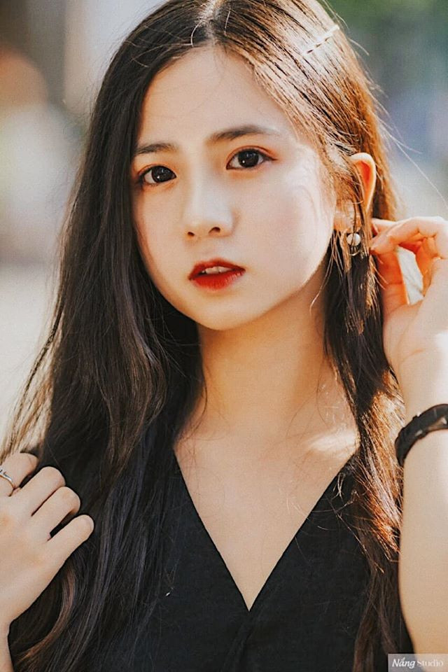 Hot girl trường Luật ước mơ làm giảng viên ảnh 8