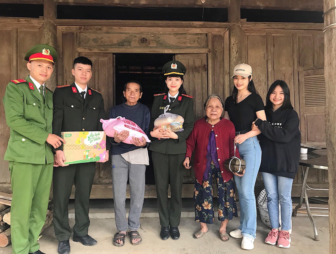 Á khôi sinh viên Hà Nội trở lại mạnh mẽ sau biến cố gia đình ảnh 2