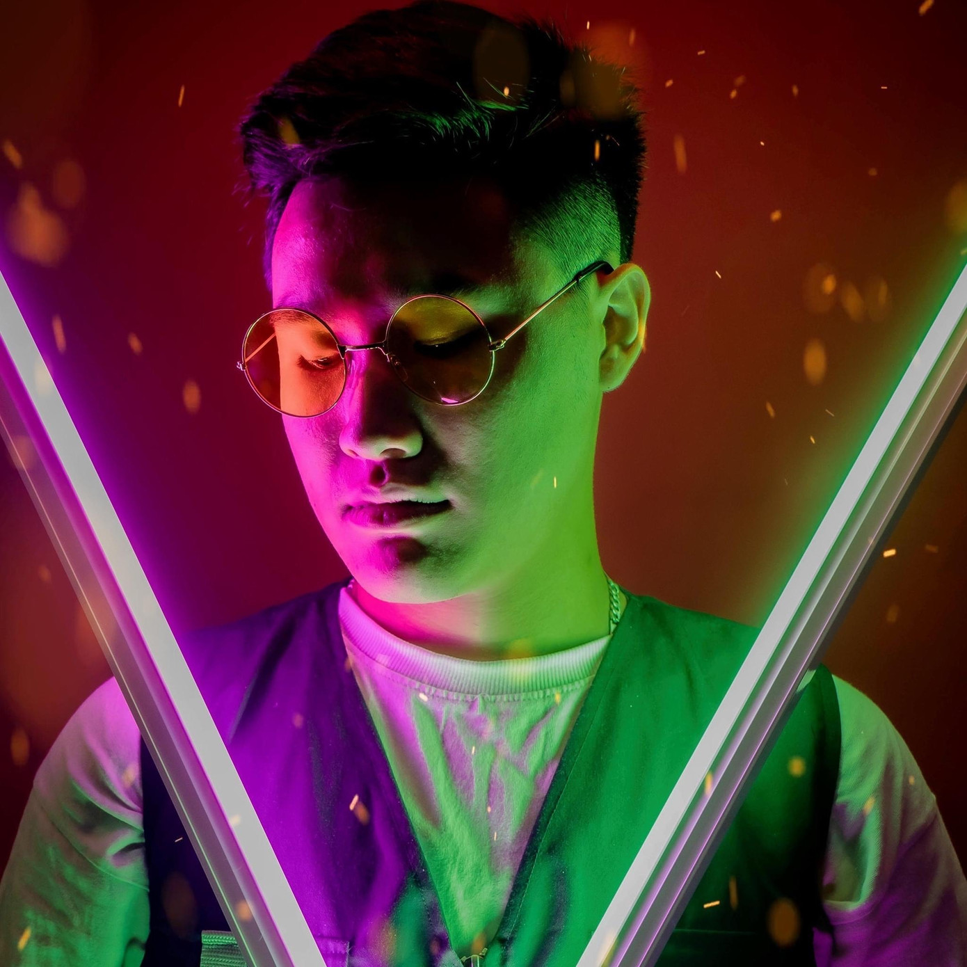 Deus Tiến Đạt: Chàng nghệ sĩ đa tài thành công nhờ bền bỉ theo đuổi đam mê ảnh 13