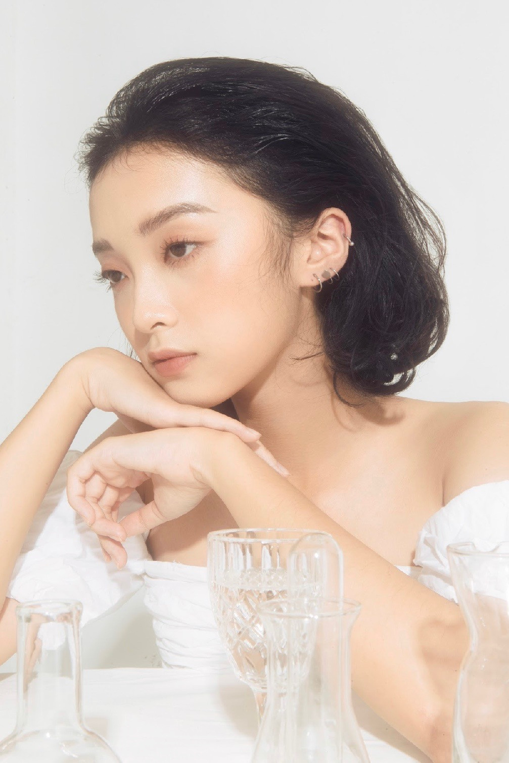 Khánh Linh – Vẻ đẹp độc lạ trong thế giới thời trang ảnh 11