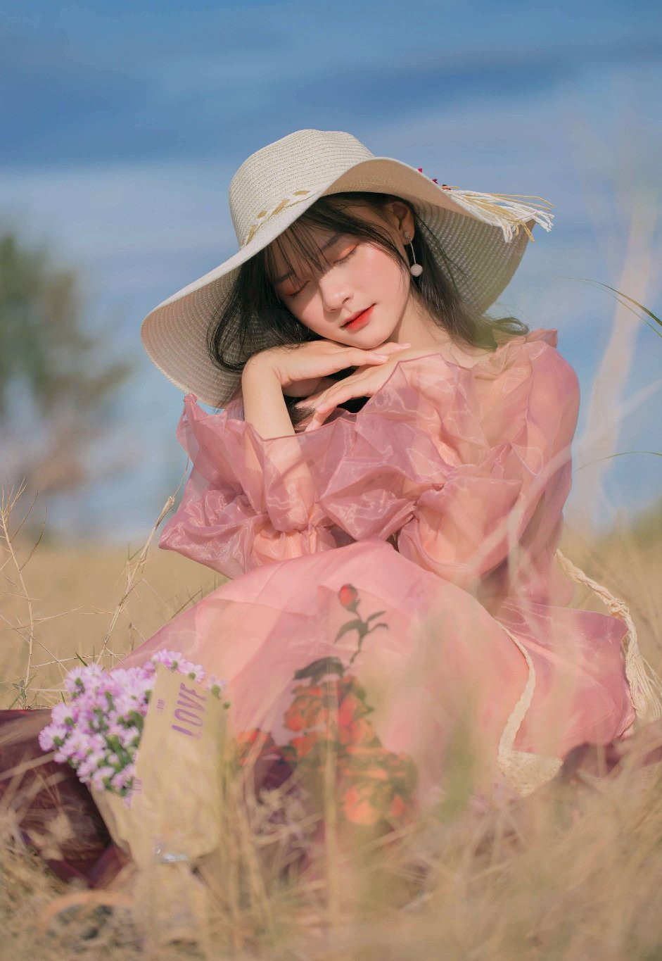 Ngắm nhìn bộ ảnh “ngọt ngào” vạn người mê của cô gái gốc Huế ảnh 19