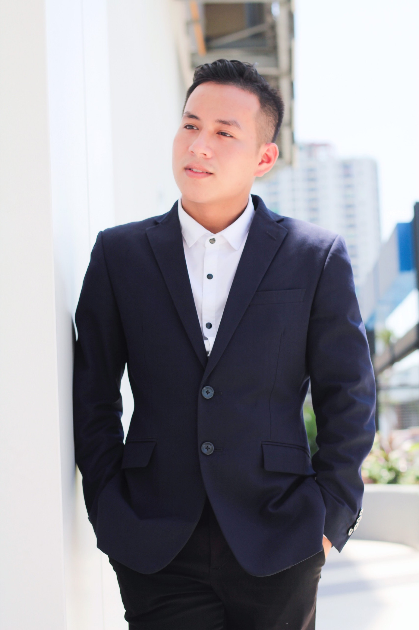 Hot boy đất Tổ toả sáng trên giảng đường đại học ảnh 12