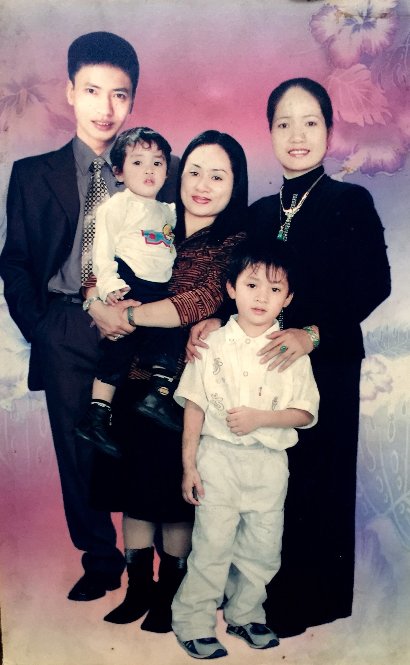 Ước muốn nhỏ nhoi của tôi là gia đình có thể đoàn tụ ảnh 2