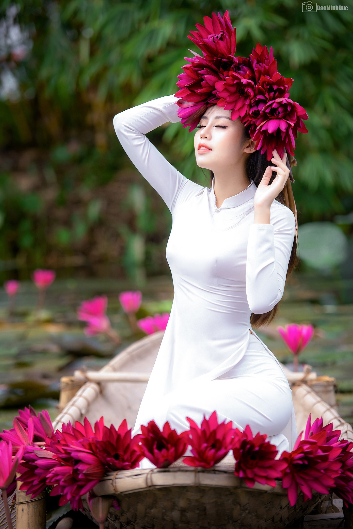 Hot girl Thủy Lợi “đốn tim” dân mạng với bộ ảnh áo dài trắng tinh khôi ảnh 6