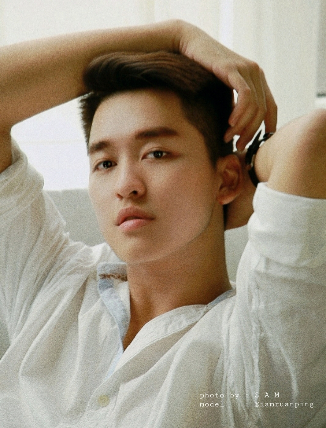 Từ một chàng trai hướng nội đến tự tin dẫn chương trình trước đám đông ảnh 2