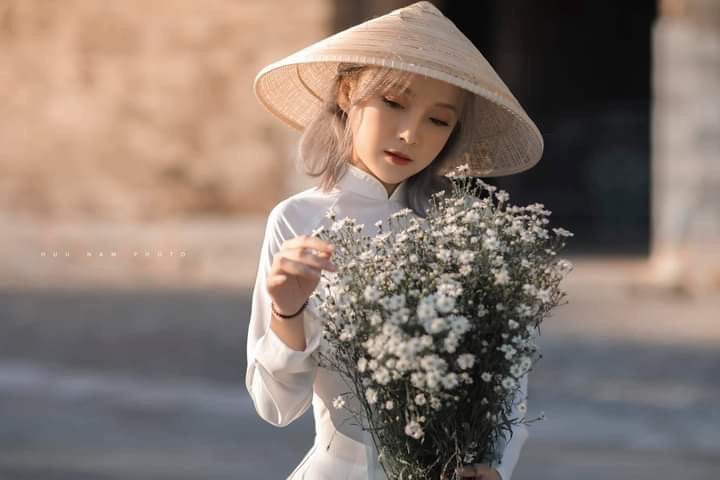 Nỗ lực không ngừng nghỉ của nữ bartender xinh đẹp ảnh 7