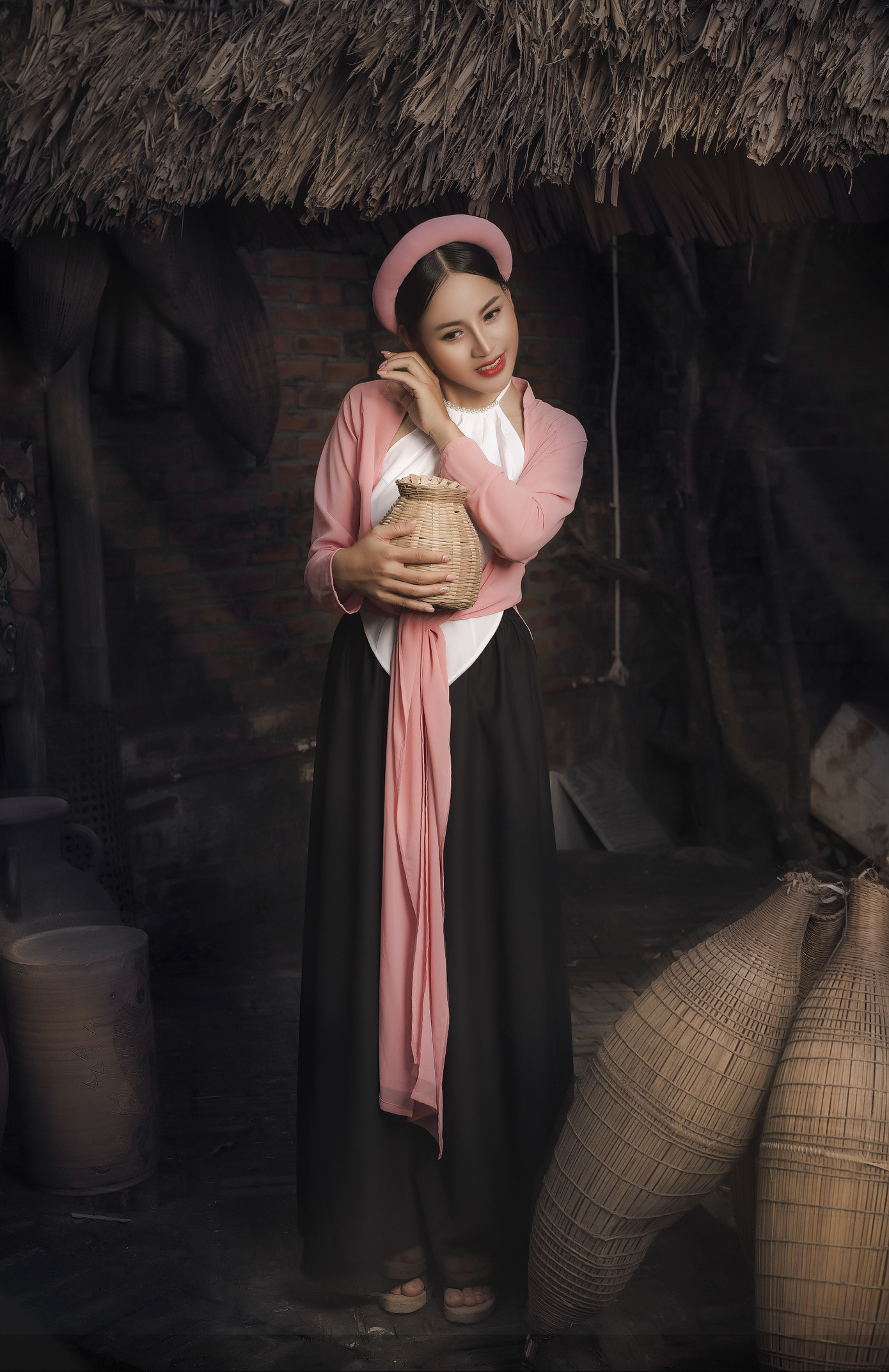 Phạm Hương: “Học nghệ thuật vì đam mê, không phải để đánh đổi” ảnh 11