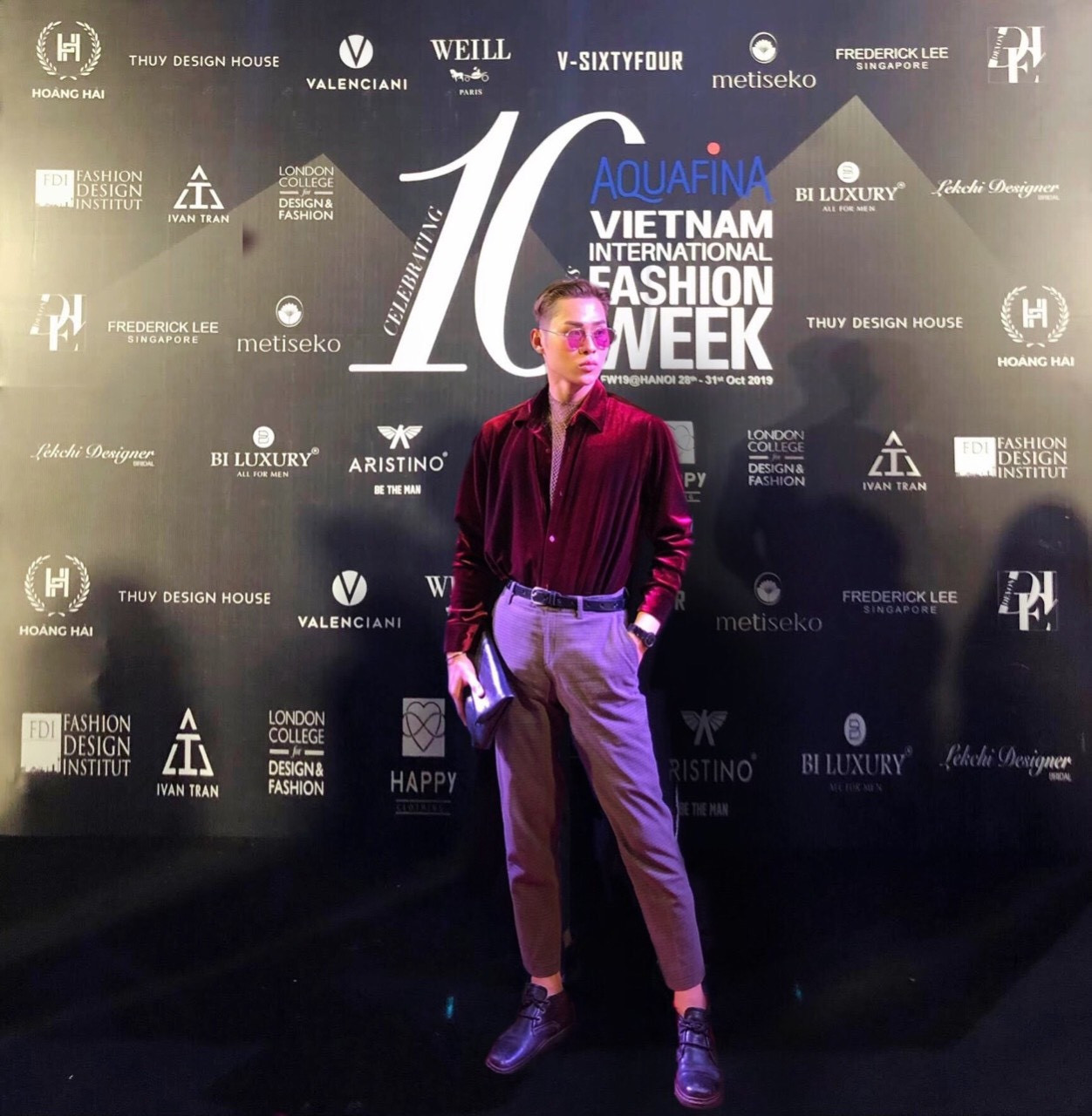 Học đại học Văn hoá lại bén duyên với nghề make up và mẫu ảnh ảnh 9