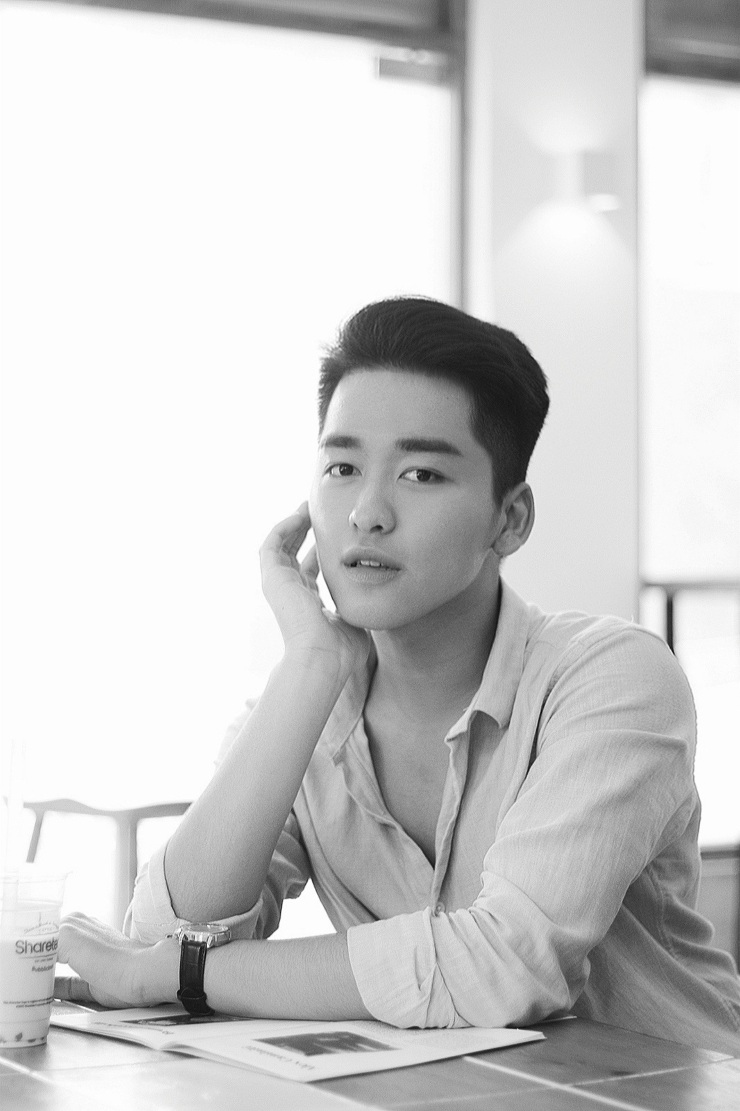 Từ một chàng trai hướng nội đến tự tin dẫn chương trình trước đám đông ảnh 12