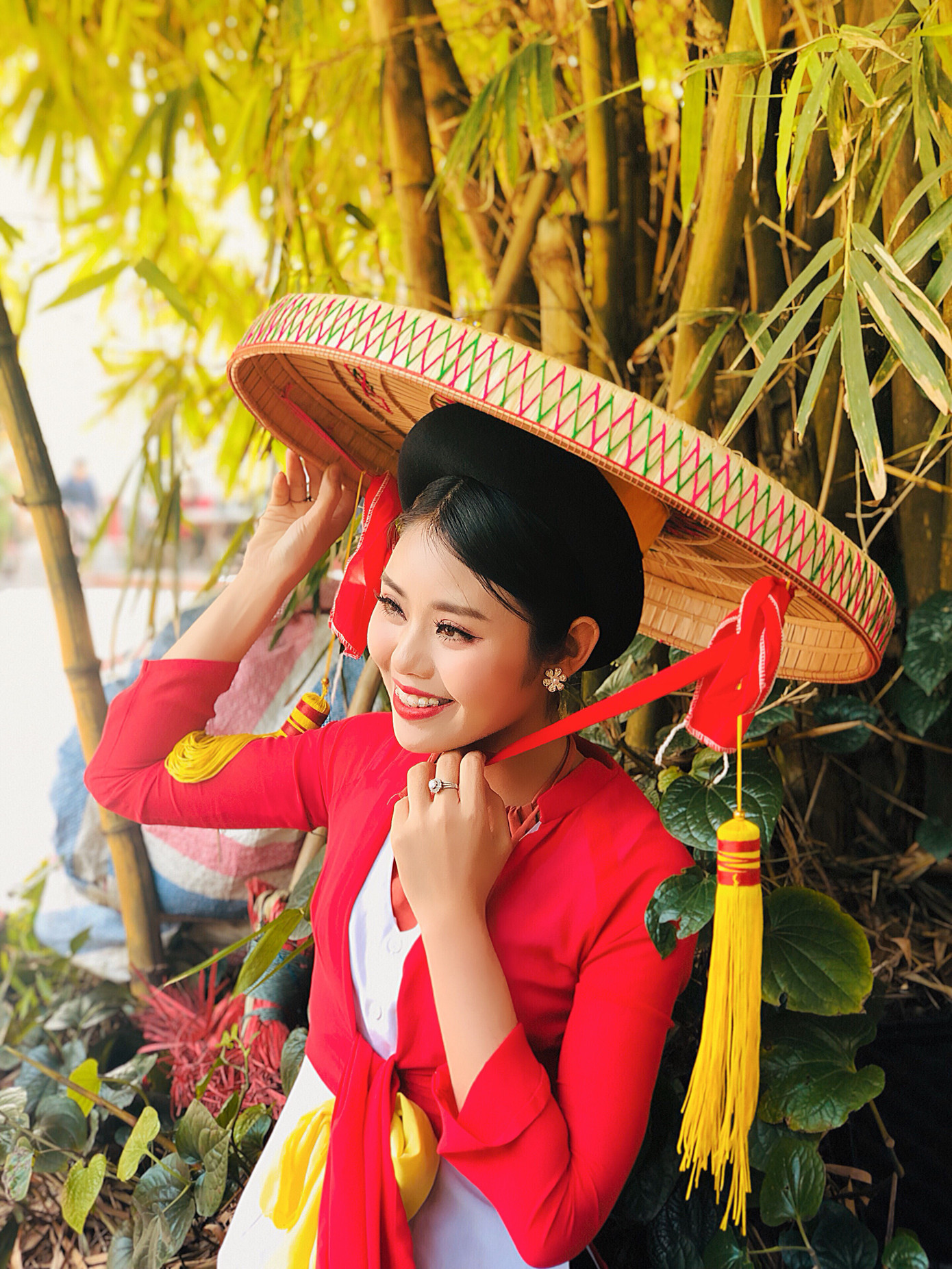 “Xác chết trôi sông” trở thành hoa khôi đại học ảnh 12