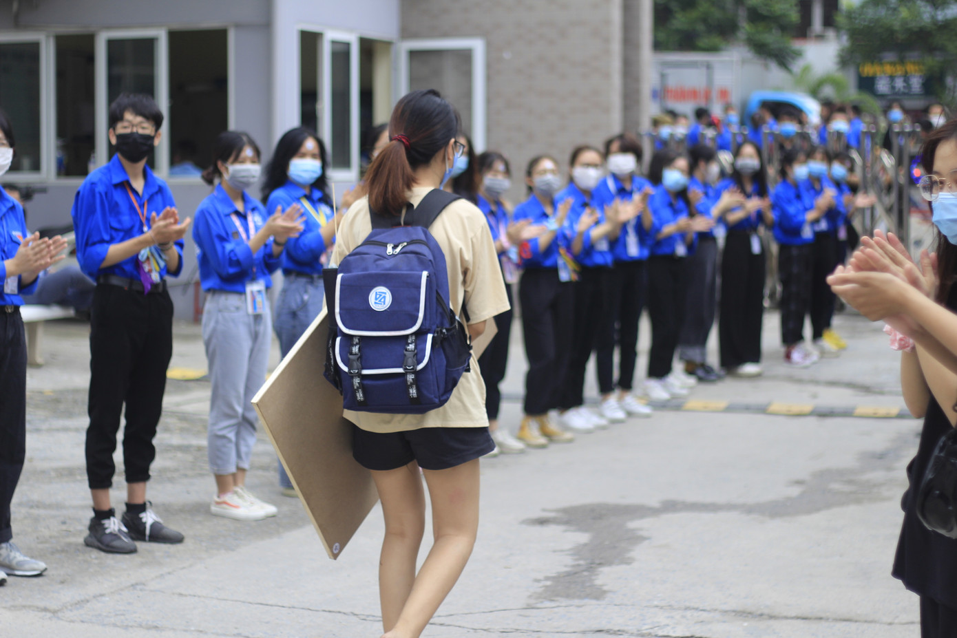 Kỳ thi đặc biệt và những cách tiếp sức mùa thi đậm chất Kiến trúc ảnh 6