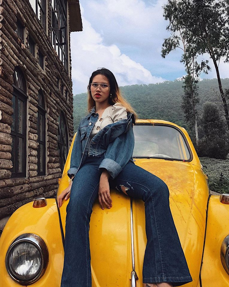 Sinh viên giỏi 3 năm kiêm người mẫu ảnh, diễn viên, Make-up Artist và dẫn chương trình ảnh 9