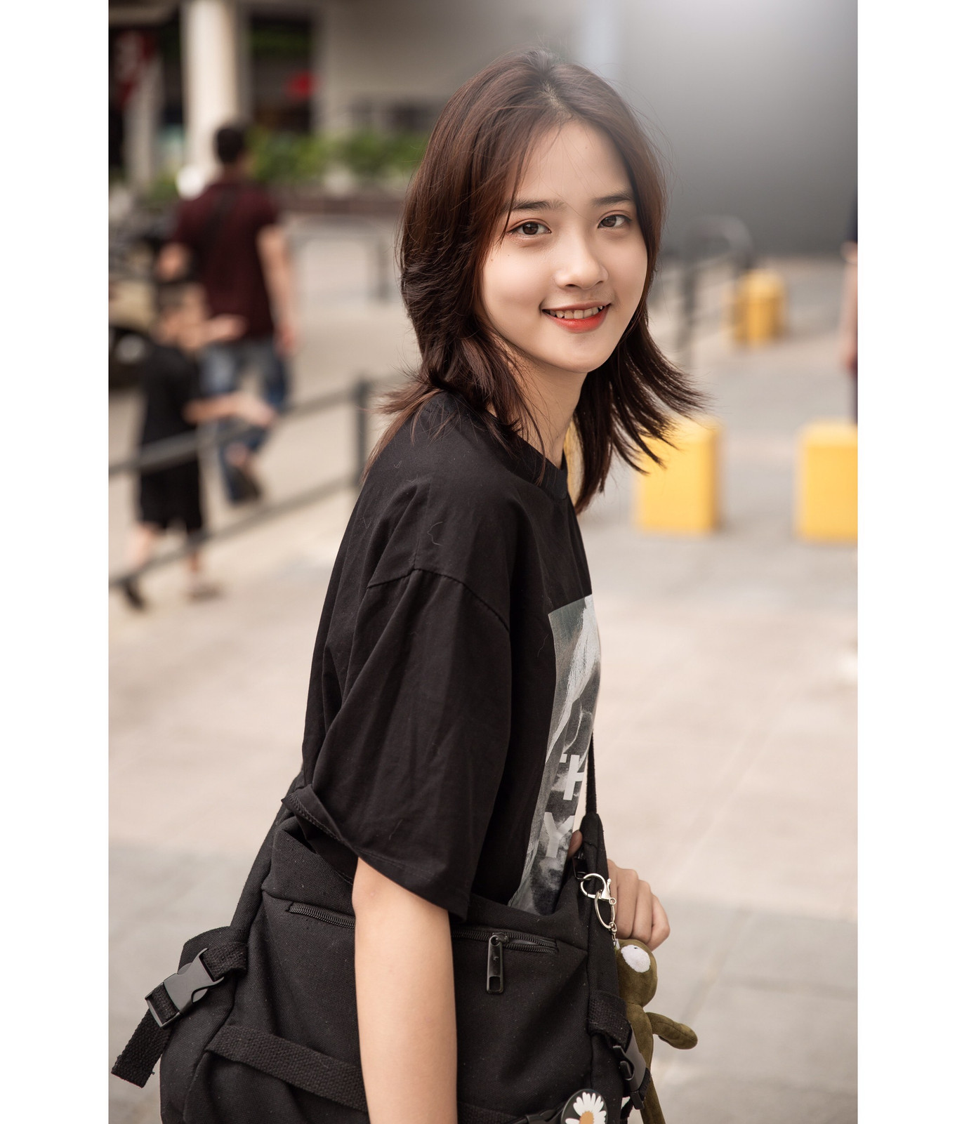 Xao xuyến với nét đẹp dung dị của nữ sinh trường Dệt may ảnh 14