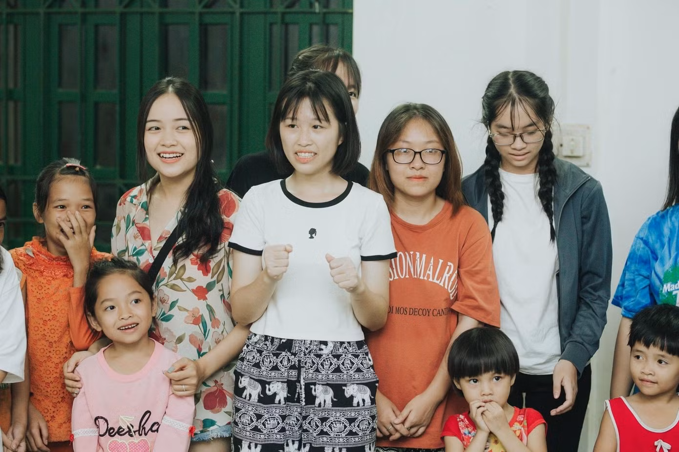 Mùa hè xanh tình nguyện của tuổi trẻ trường Đại học Thương Mại ảnh 20