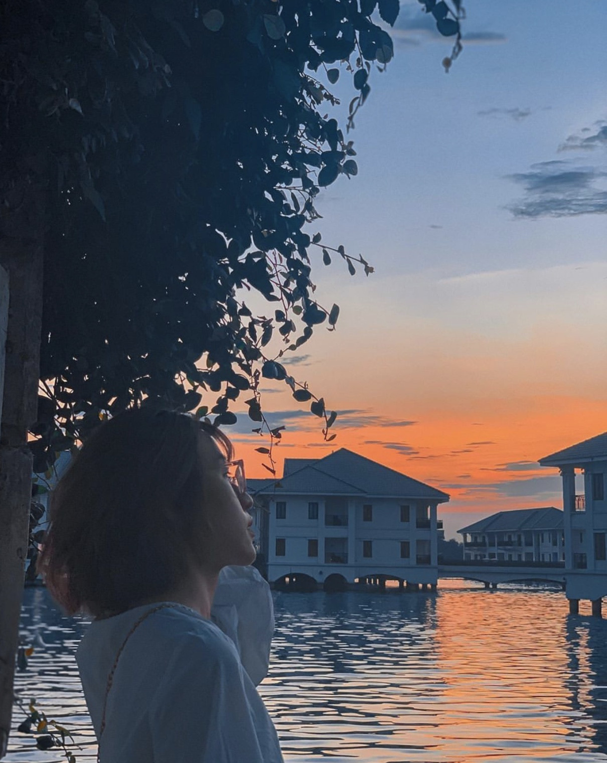 Hoàng hôn hồ Tây: Điểm check-in, thư giãn của giới trẻ Hà Thành ảnh 5