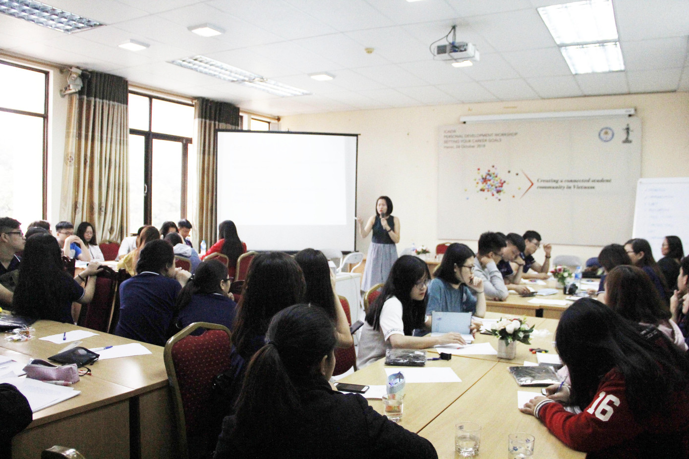 Đến Học viện Tài chính, bạn học tập như thế nào? ảnh 15