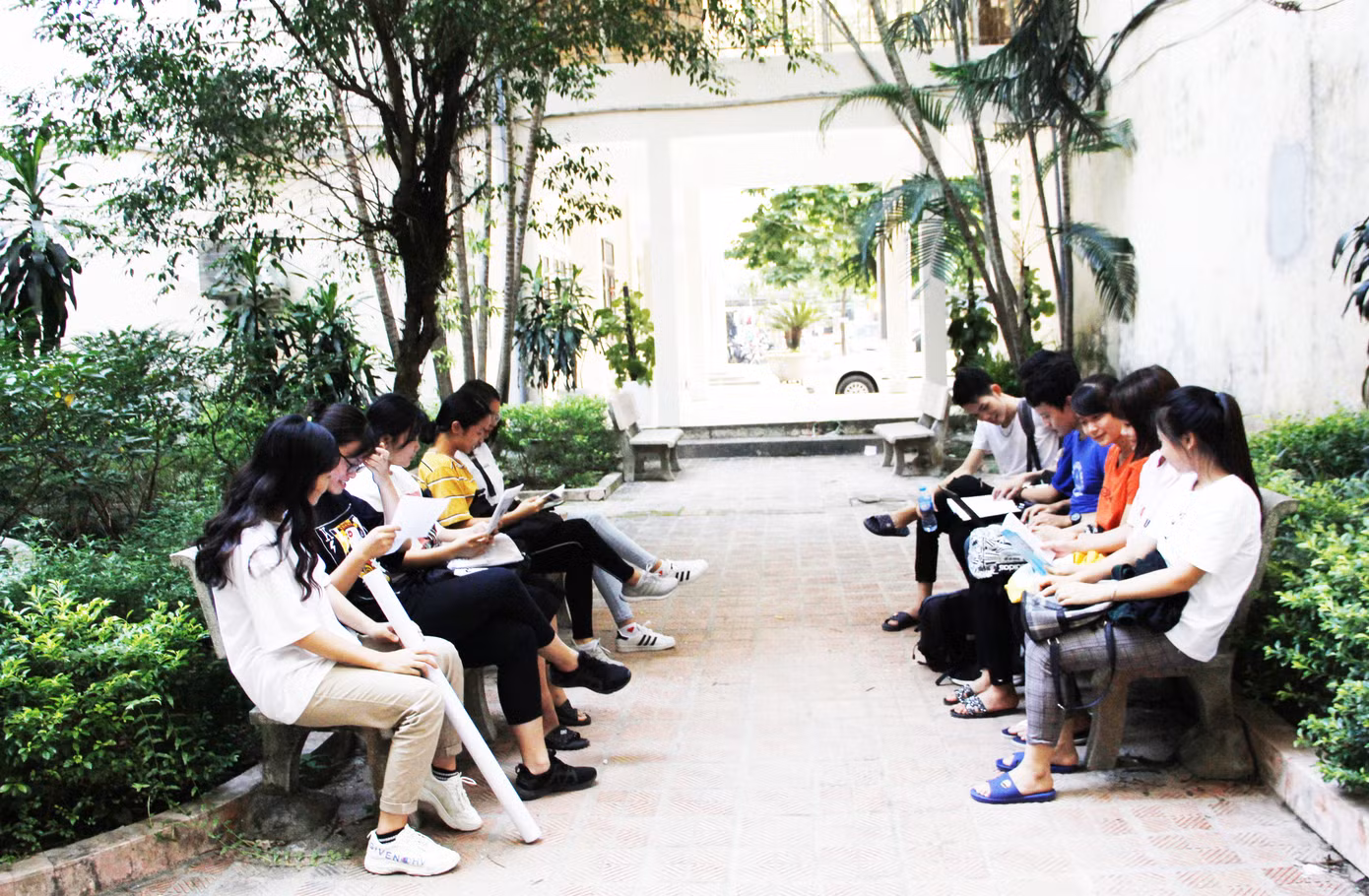 Đến Học viện Tài chính, bạn học tập như thế nào? ảnh 10