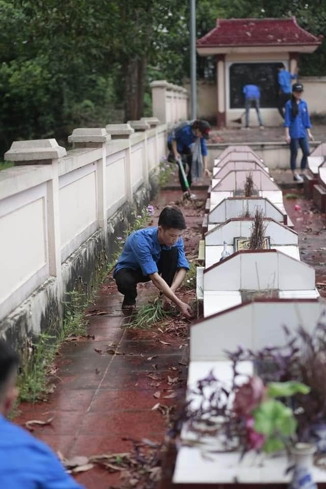 Tháng Bảy tri ân: Chuỗi hoạt động ý nghĩa của tuổi trẻ trường Đại học Y Dược Thái Nguyên ảnh 10