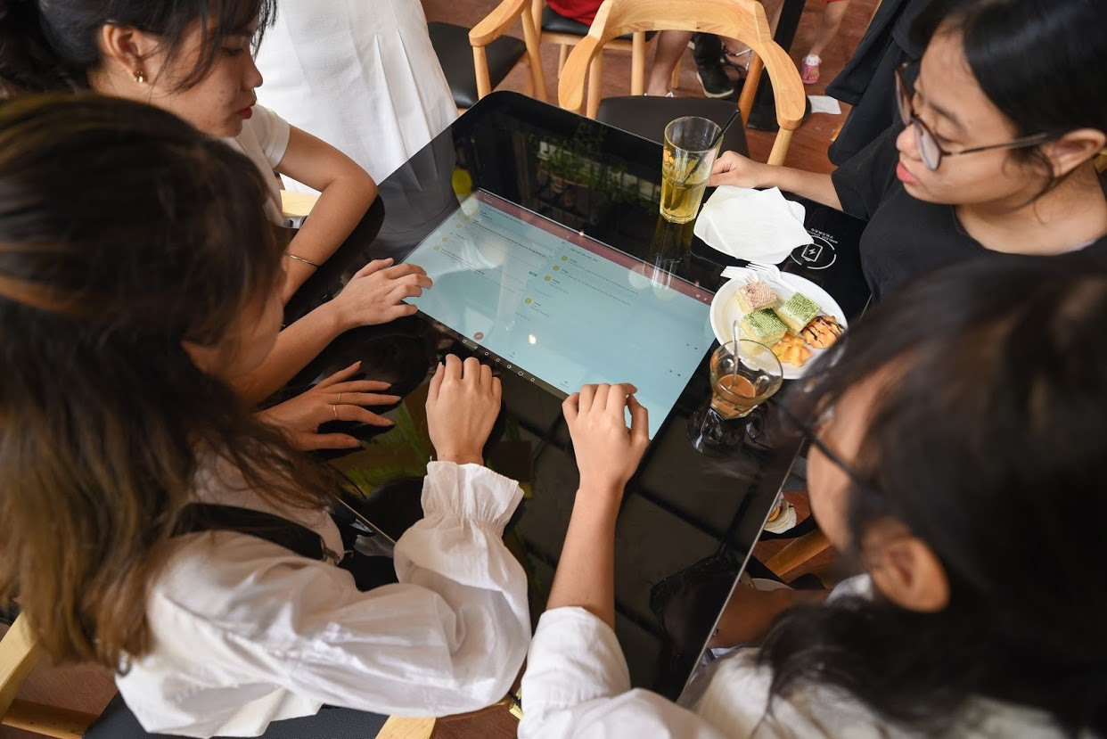 Trường CĐ nghề Công nghệ cao Hà Nội khai trương quán cafe đẹp mê ly ngay trong khuôn viên ảnh 2