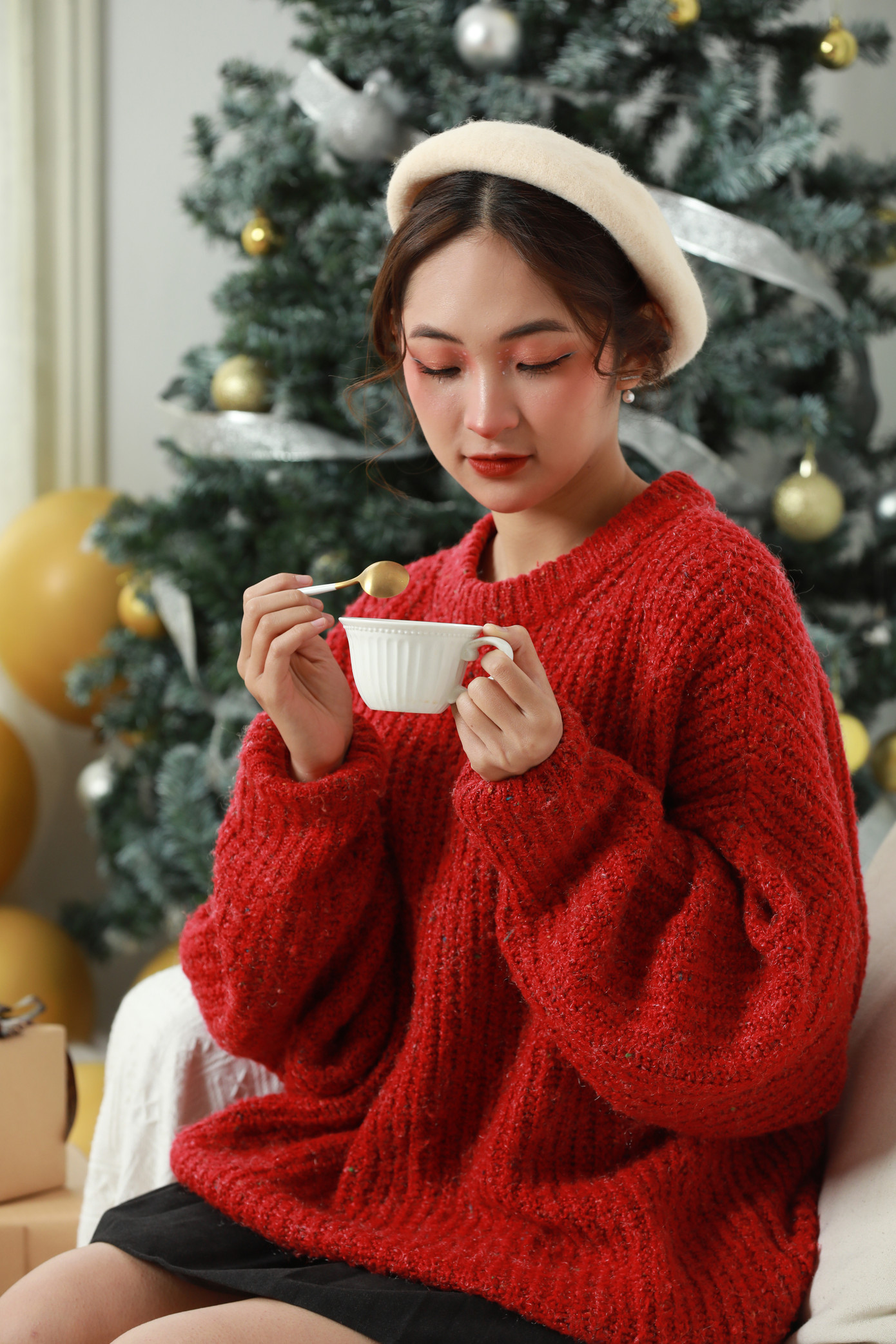 Ngắm nhìn bộ ảnh Giáng sinh ấm áp của nữ sinh Sơn La ảnh 5