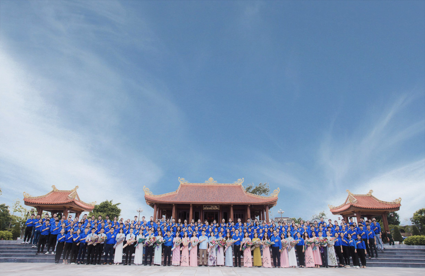 Sinh viên không “Nhạt Đảng, khô Đoàn, xa rời chính trị”! ảnh 1