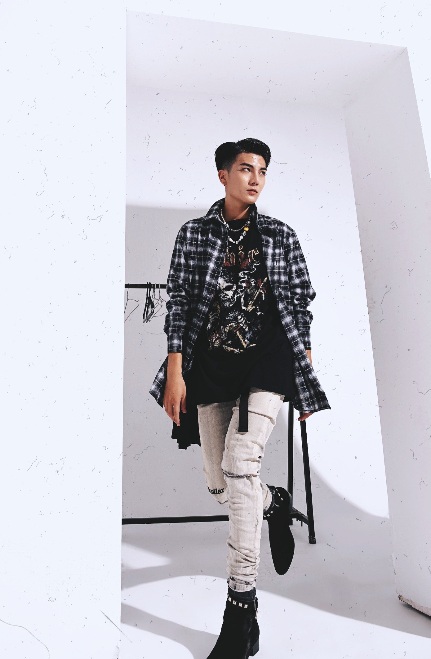 Nguyễn Việt Hùng: “Chiều cao không phải trở ngại đến với con đường người mẫu của tôi“ ảnh 8