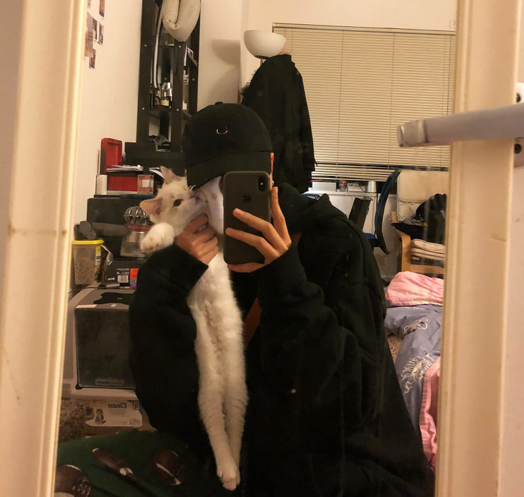 Danh tính bí ẩn của nam sinh xứ Trung với loạt cover khiến Fans Việt “lụi tim” ảnh 4