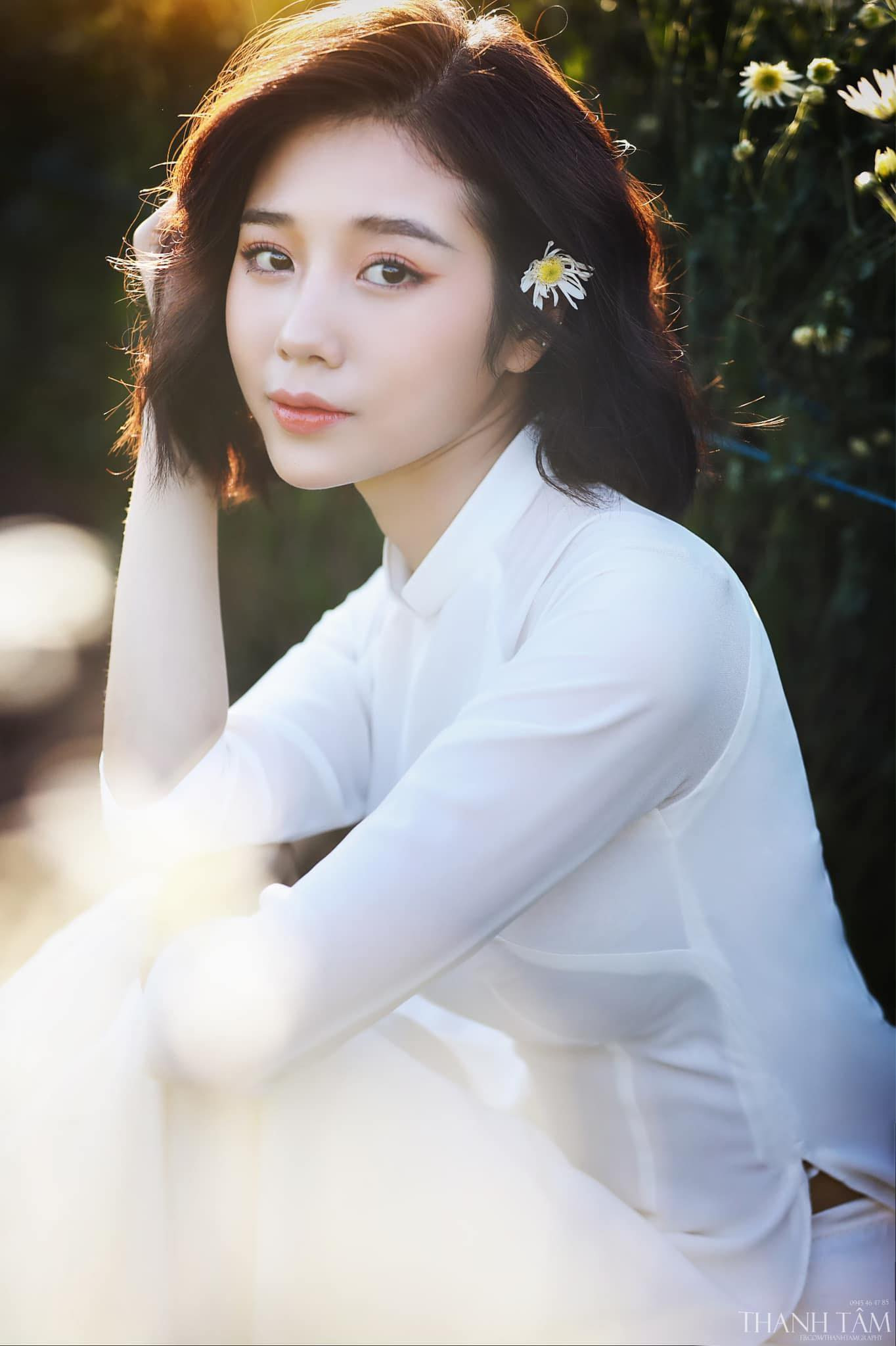 9x bỏ sư phạm theo make-up: "Chọn đúng công việc yêu thích, hằng ngày không phải đi làm" ảnh 1