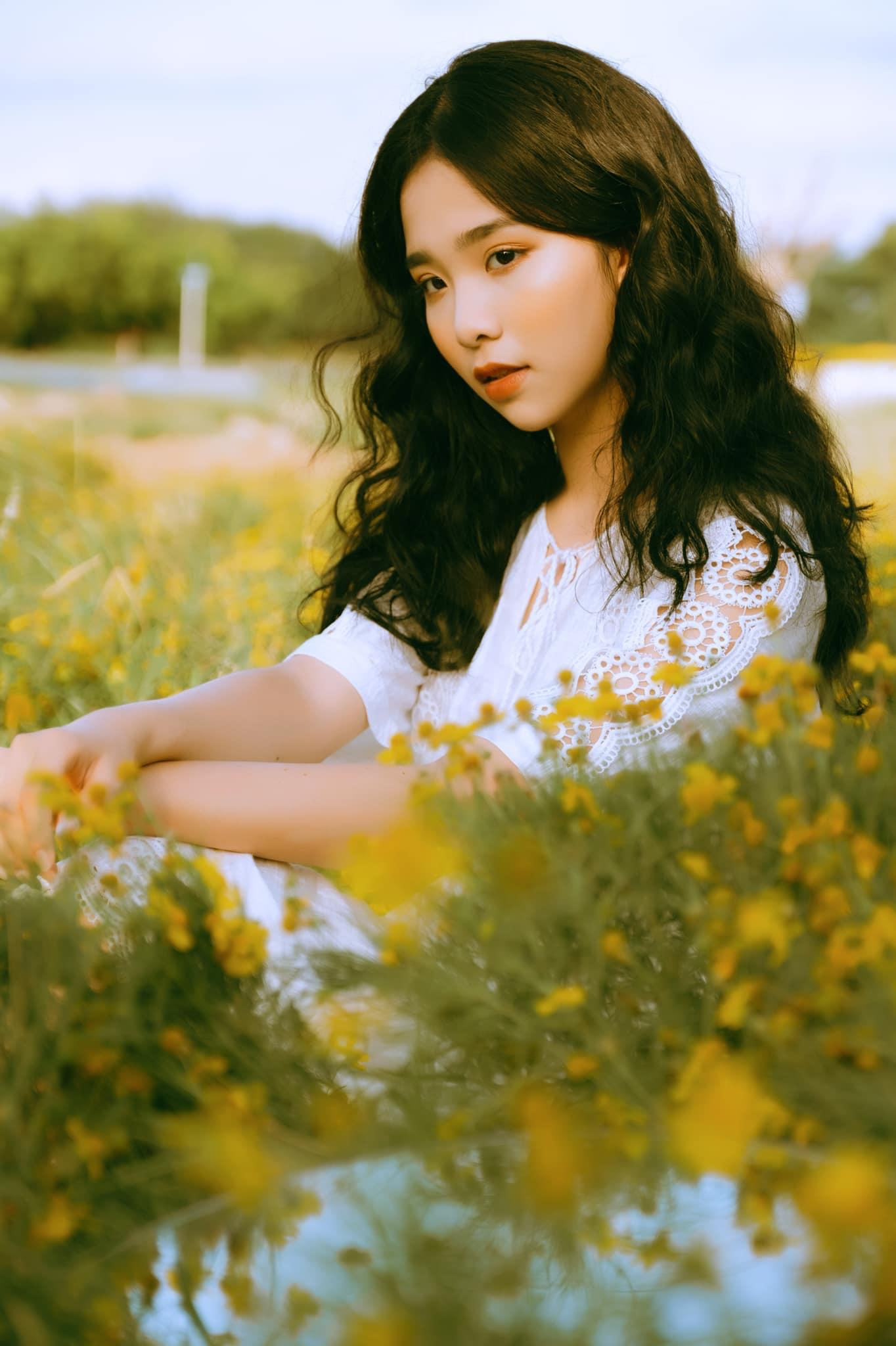 Nữ sinh 17 tuổi đam mê nghệ thuật, “đốn tim” dân mạng với nét đẹp dịu ngọt ảnh 6