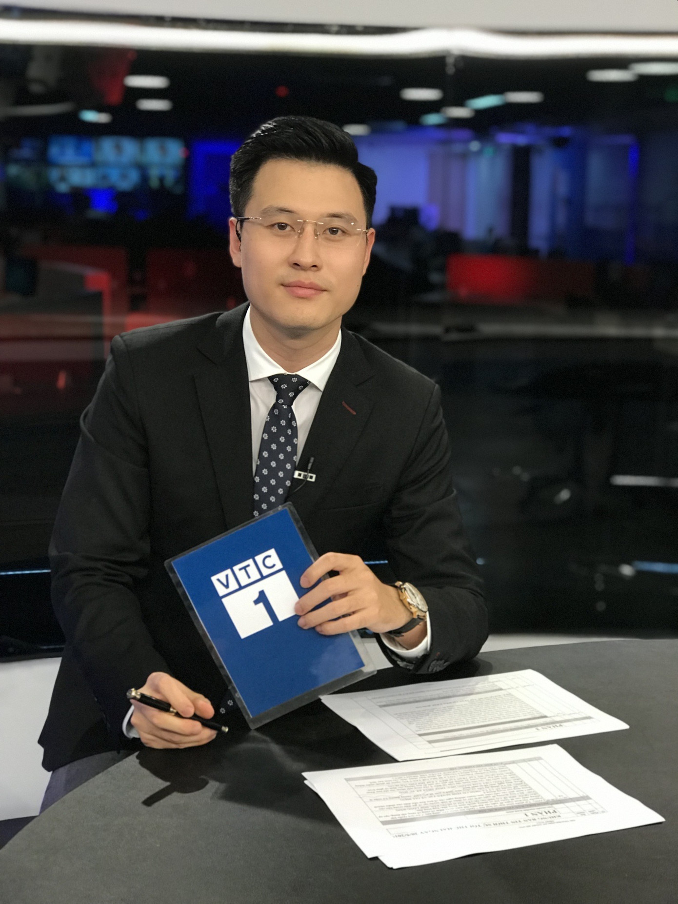 BTV – MC Lê Hoàng Long: Từ nỗ lực theo đuổi đam mê, tới MC Thời sự trẻ nhất Việt Nam ảnh 1