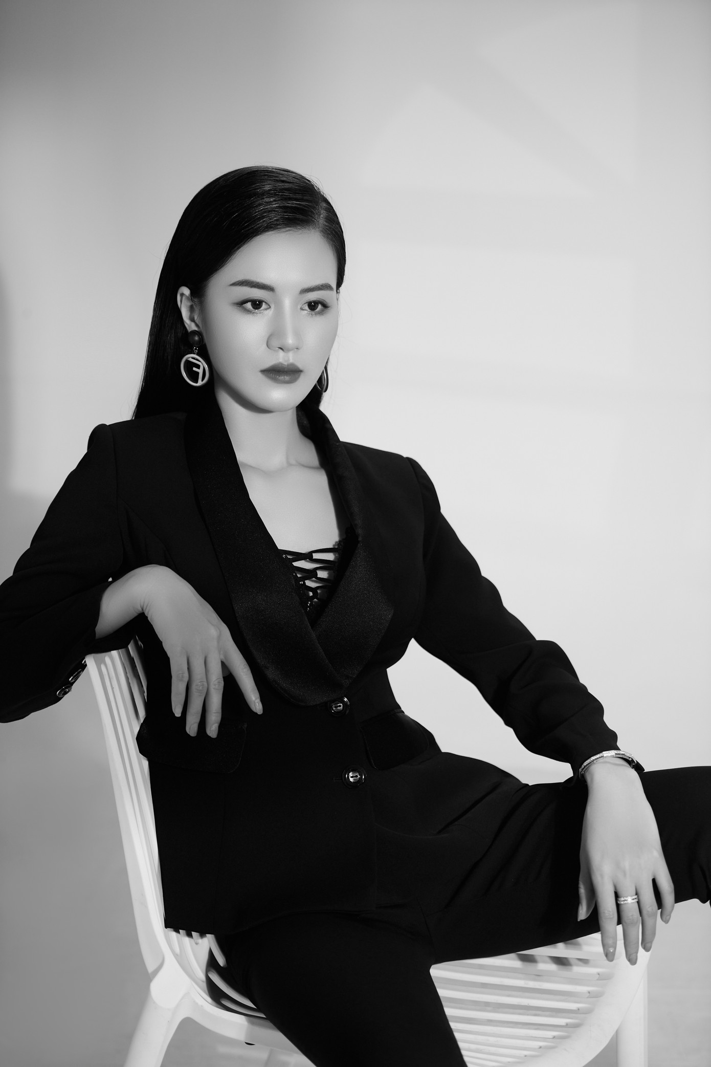 Hành trình không biết mệt mỏi của hotgirl xứ Thanh ảnh 10