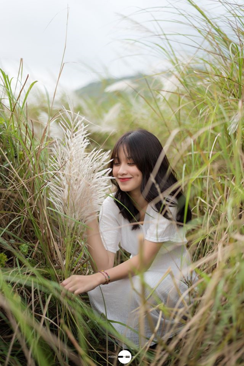 Vẻ đẹp tỏa sáng của nữ sinh đến từ miền đất đỏ bazan ảnh 2