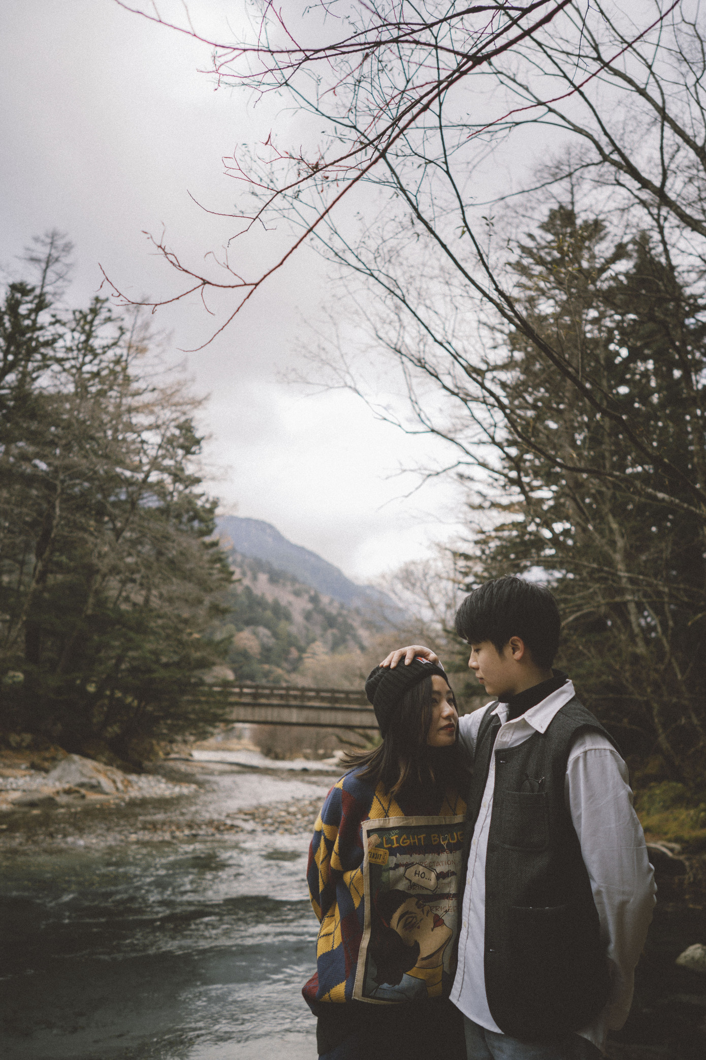 Gặp được nhau giữa hàng vạn người quả là một điều may mắn và hạnh phúc! ảnh 10