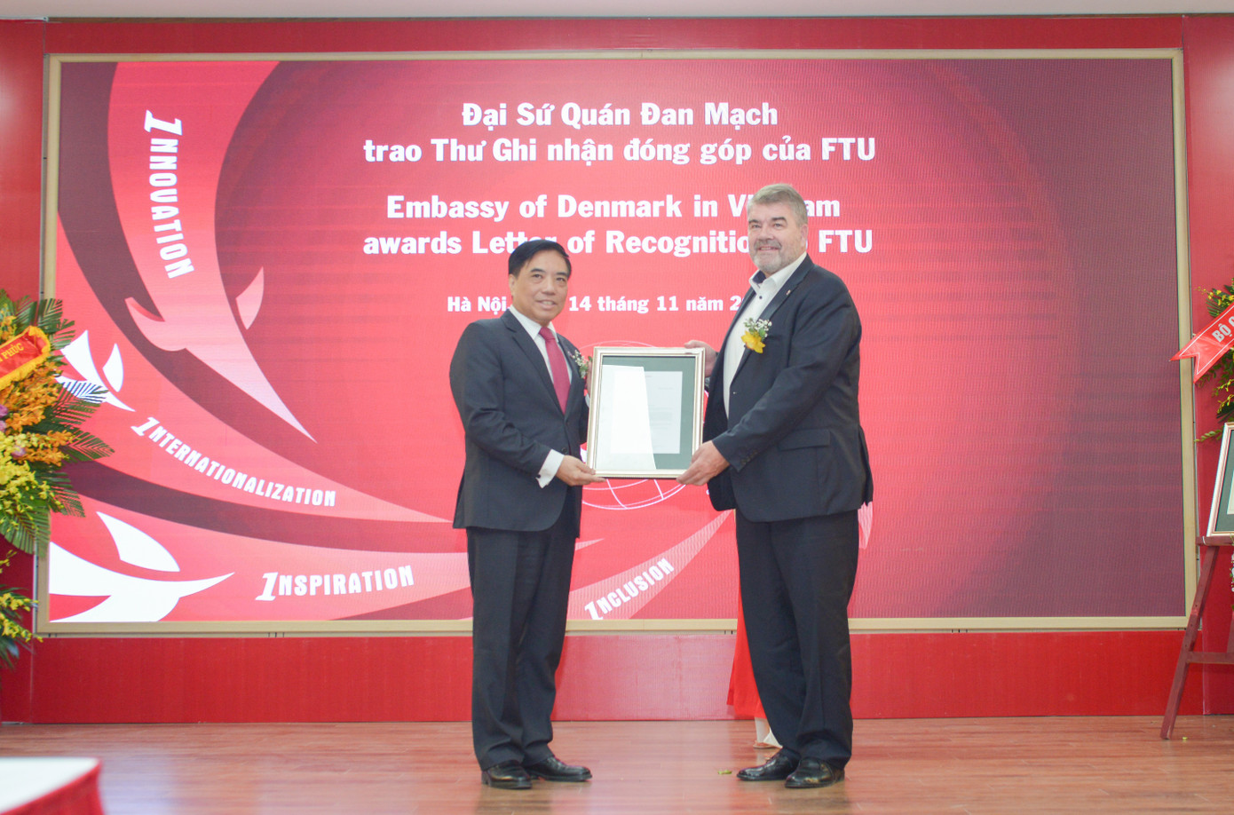 Kỷ niệm 60 năm thành lập trường Đại học Ngoại thương ảnh 2