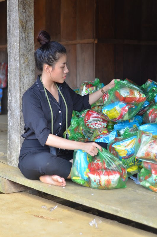 Đường dễ đi chỉ là đường xuống dốc... ảnh 10