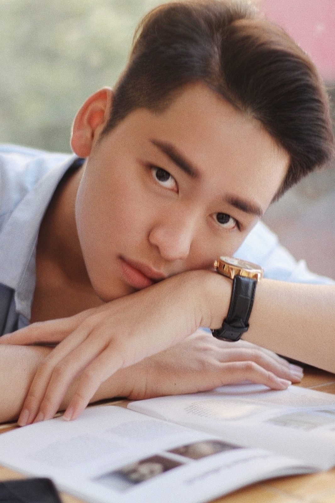 Từ một chàng trai hướng nội đến tự tin dẫn chương trình trước đám đông ảnh 7