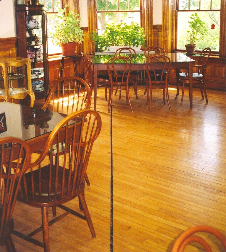 Vẻ đẹp ấn tượng của nhà hát kịch tuyệt đẹp duy nhất thế giới nằm giữa biên giới Mỹ-Canada ảnh 6