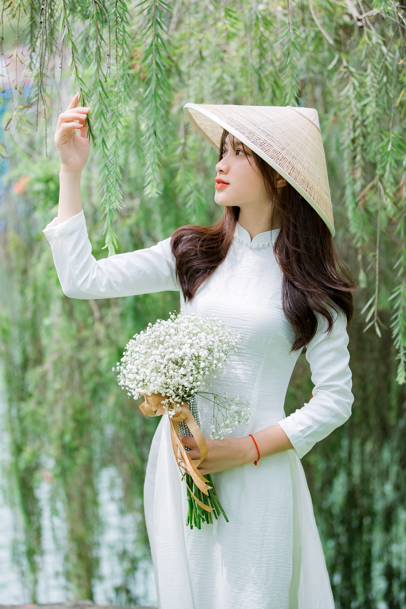 Vẻ đẹp tỏa sáng của nữ sinh đến từ miền đất đỏ bazan ảnh 12