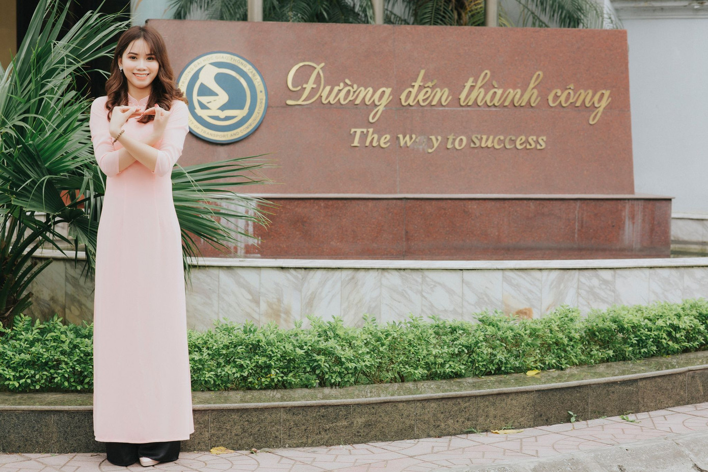 Tuổi trẻ phải cuồng nhiệt thì thanh xuân mới có ý nghĩa ảnh 2