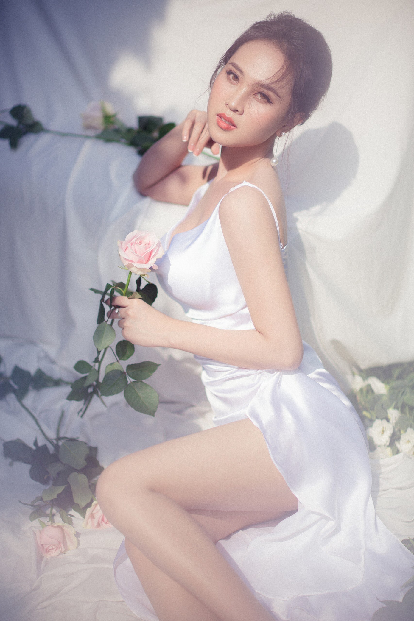 Hot girl Diệu Ngân “lột xác” trong bộ ảnh mới ảnh 6