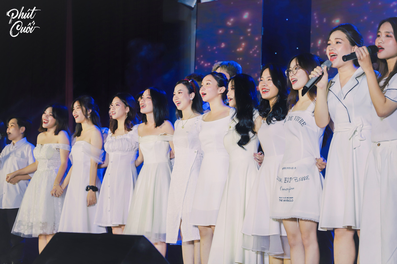 Phút Cuối 2020: Lắng đọng trong từng khoảnh khắc của sinh viên năm cuối trường Báo ảnh 2