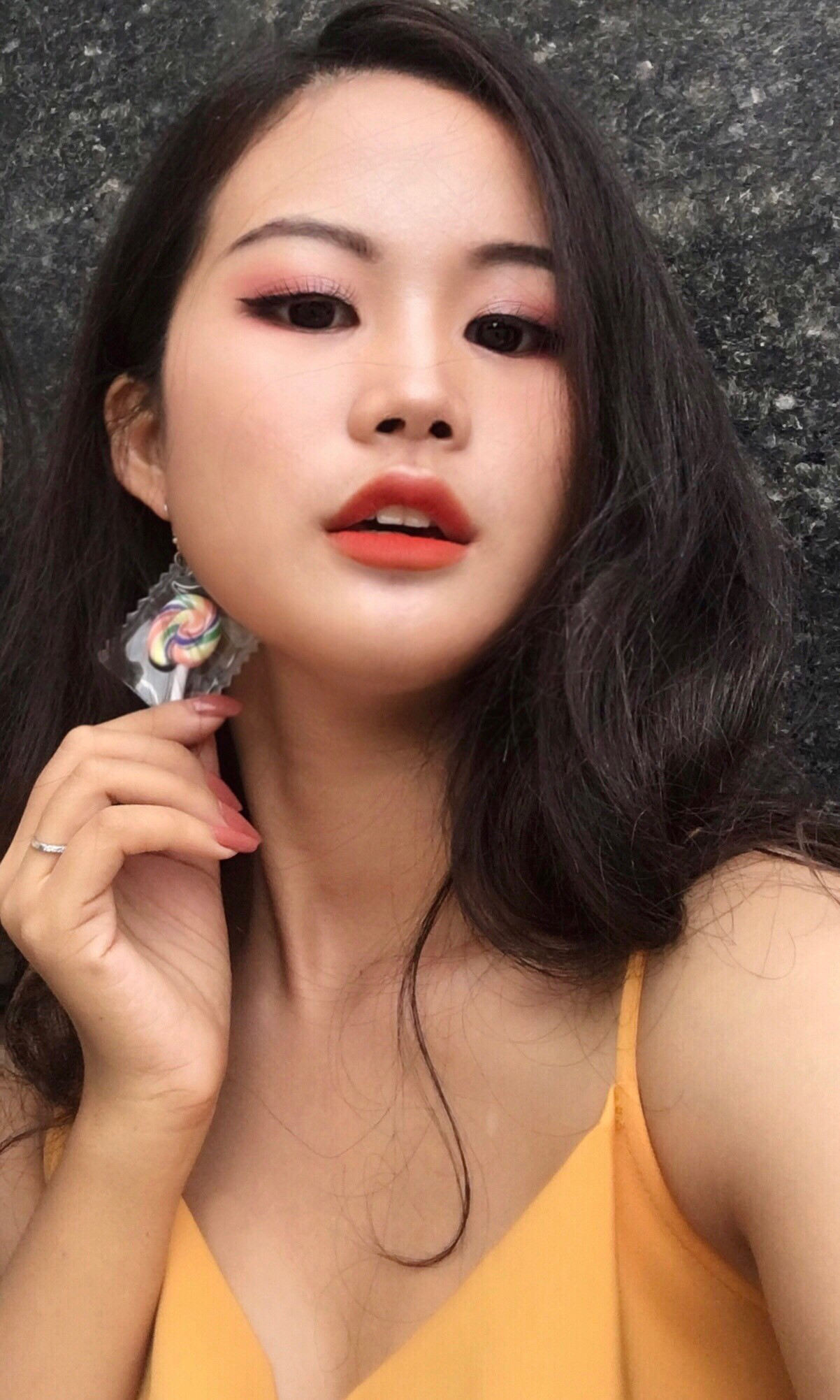 Một cô gái đẹp sẽ luôn đi kèm với khối óc thông minh và trái tim đầy yêu thương ảnh 4