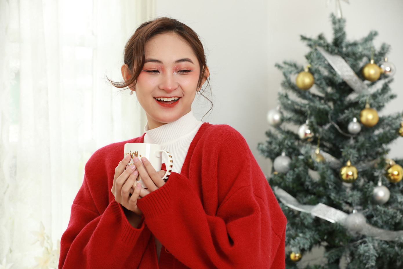 Ngắm nhìn bộ ảnh Giáng sinh ấm áp của nữ sinh Sơn La ảnh 12