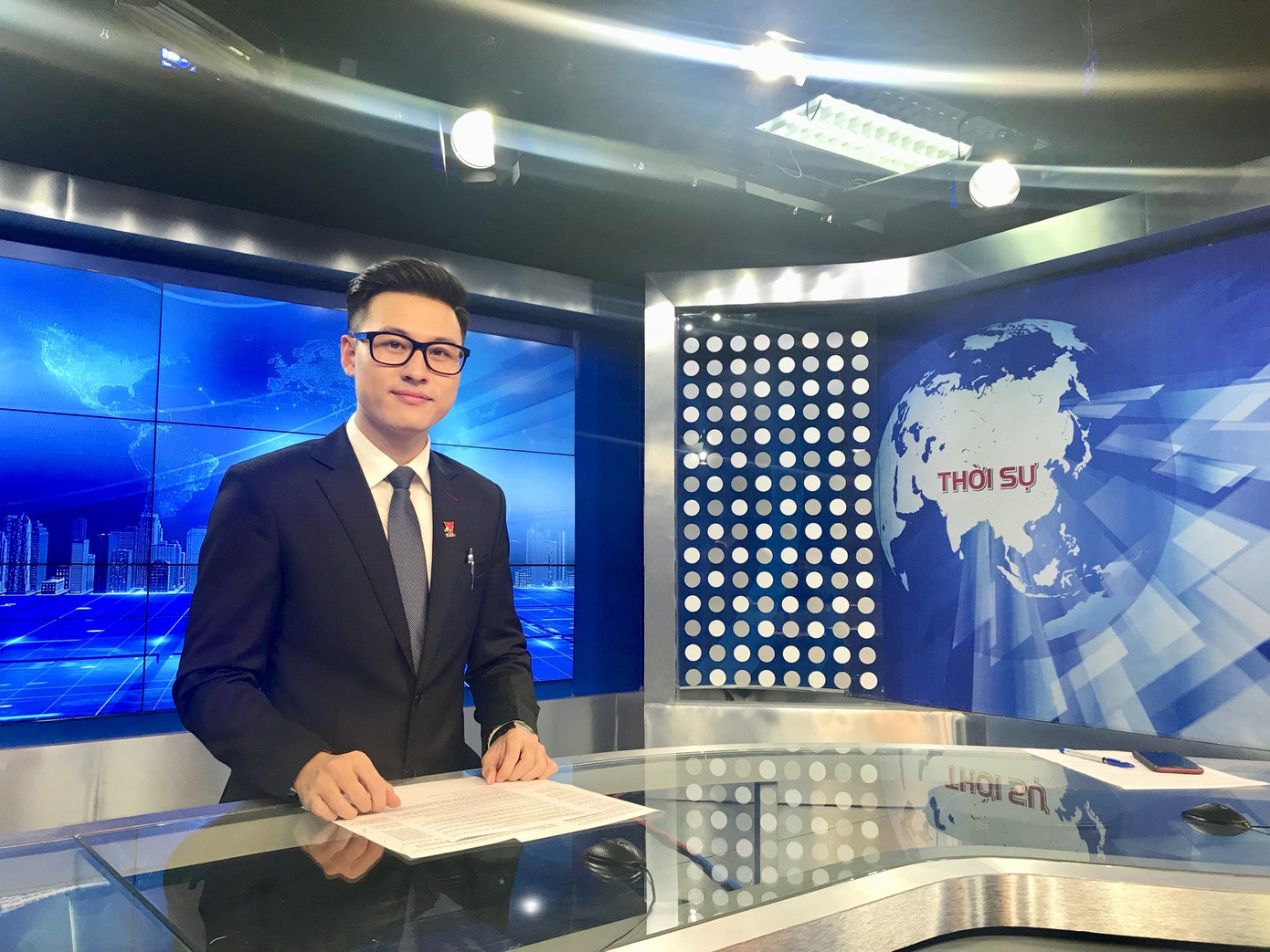 BTV – MC Lê Hoàng Long: Từ nỗ lực theo đuổi đam mê, tới MC Thời sự trẻ nhất Việt Nam ảnh 4