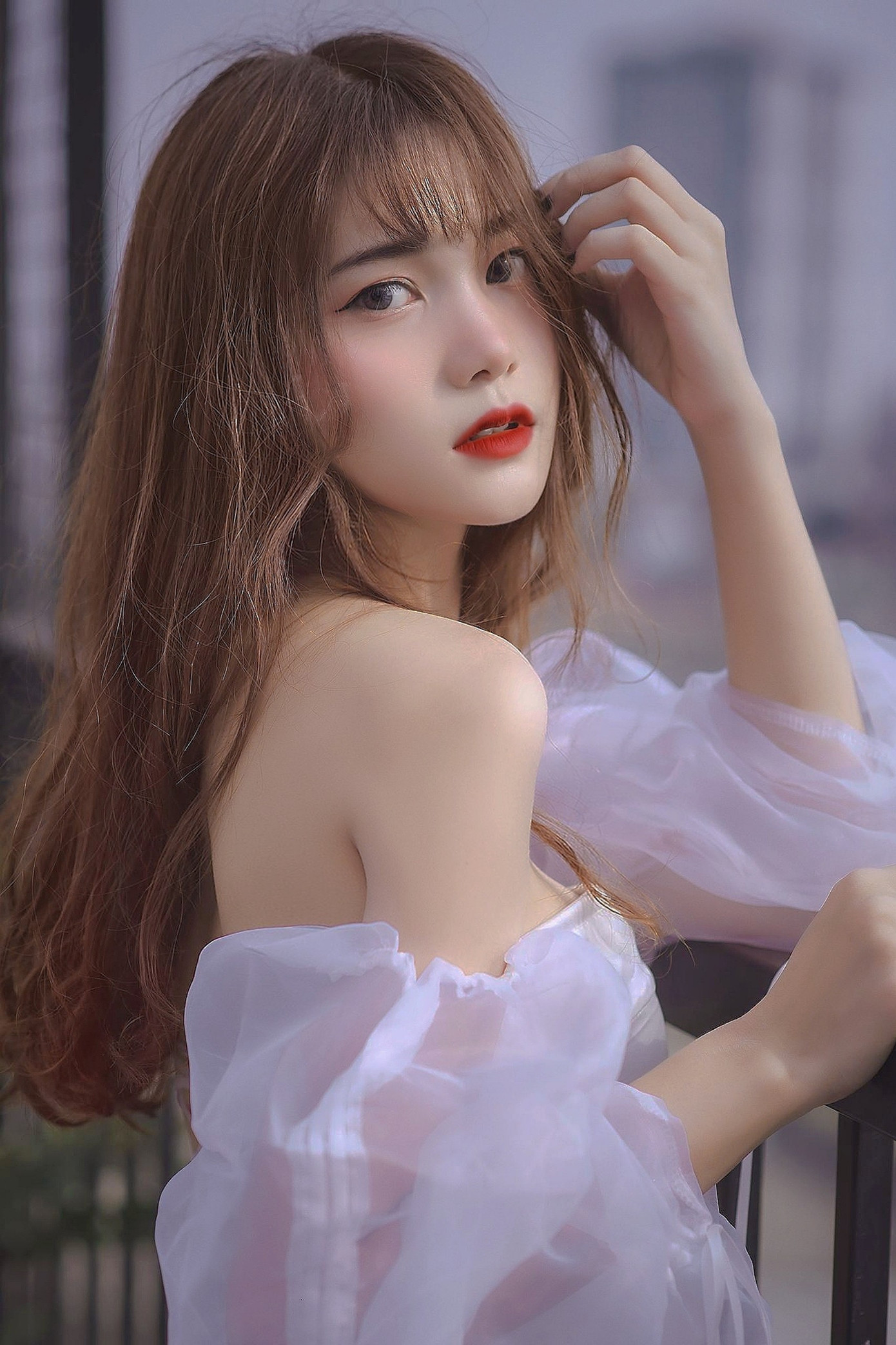 Hot girl Hà thành: “Hãy kiếm tiền trước sự già đi của bố mẹ” ảnh 8