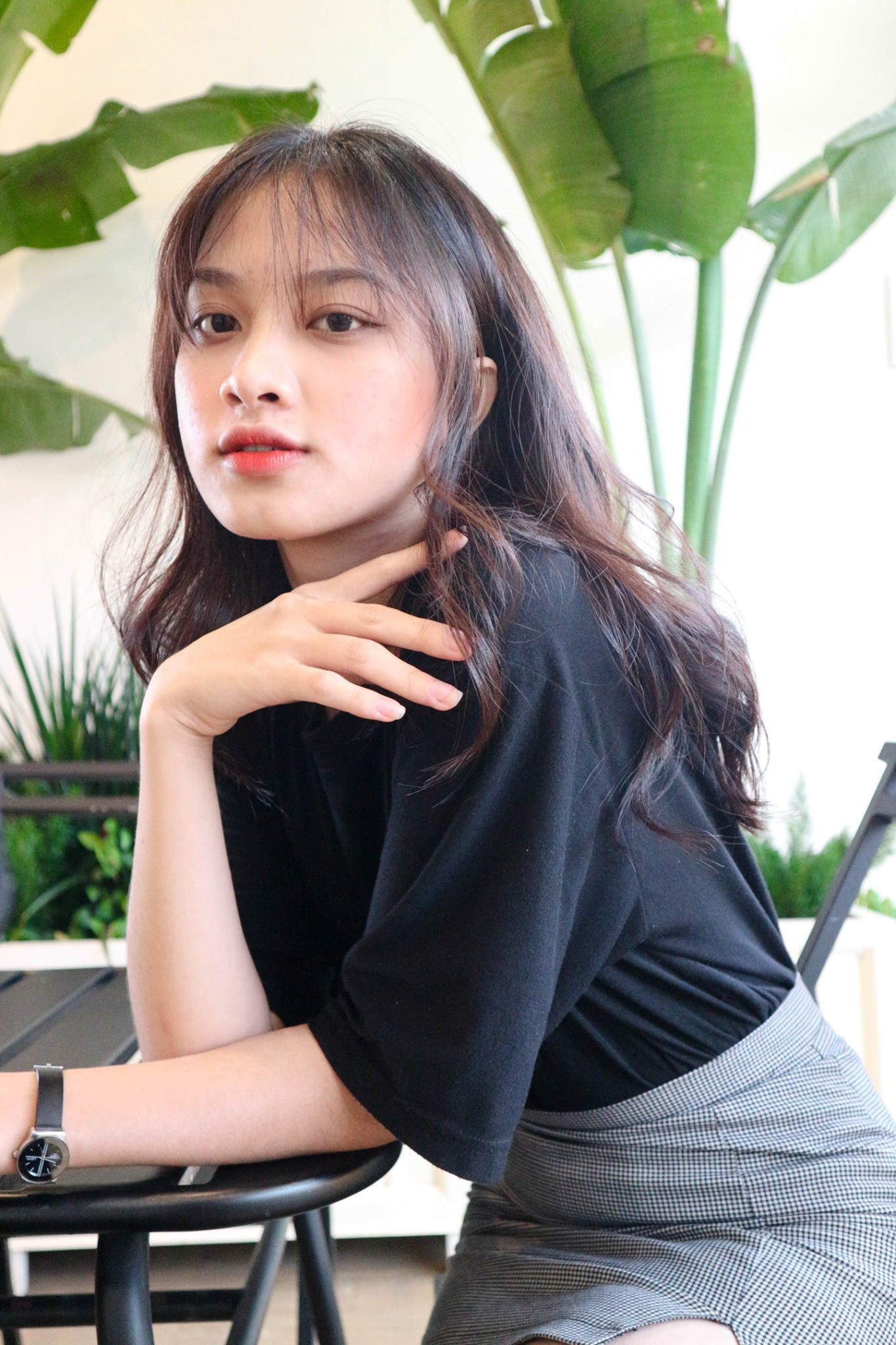 Vẻ đẹp tỏa sáng của nữ sinh đến từ miền đất đỏ bazan ảnh 9