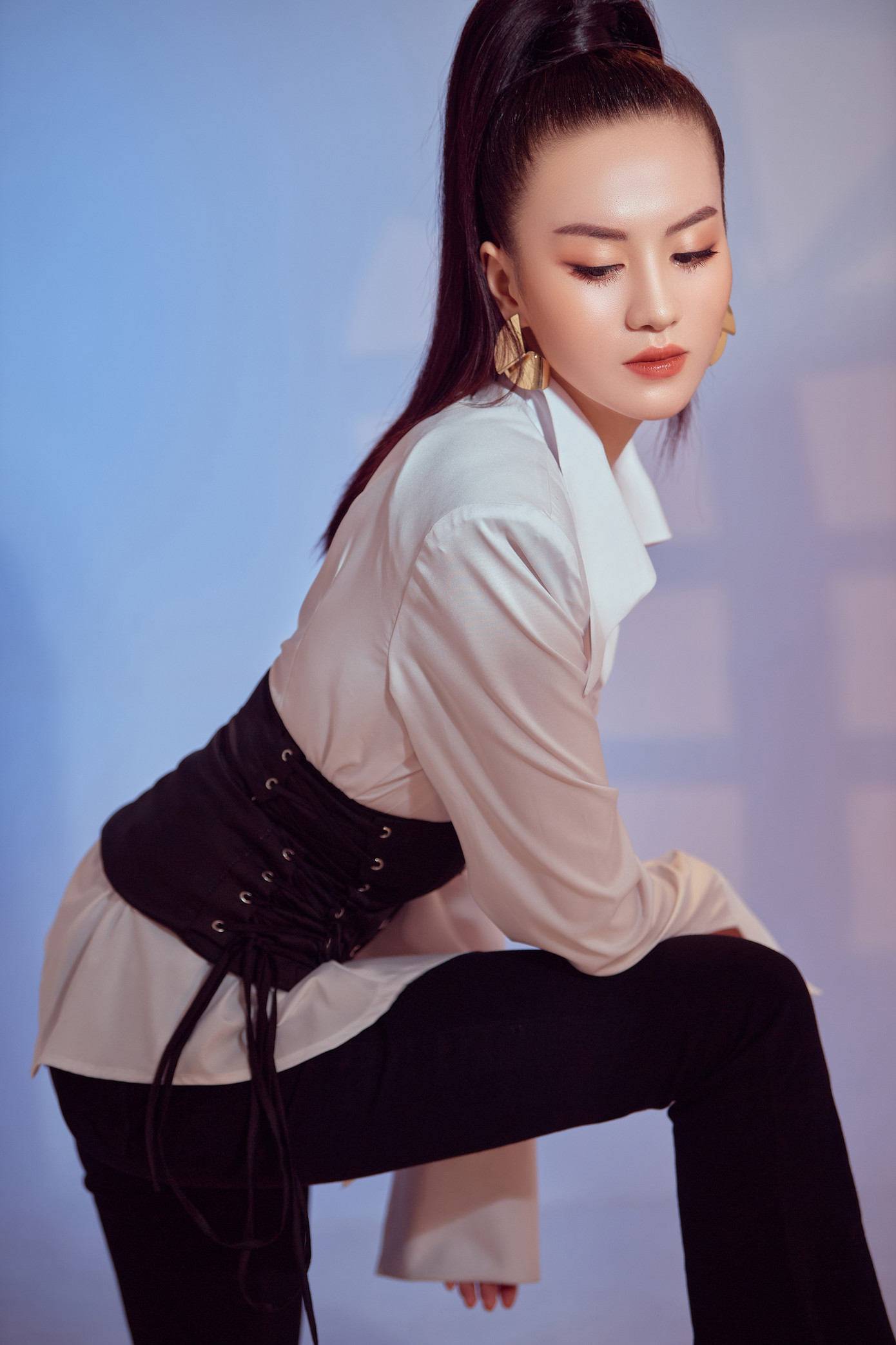 Hành trình không biết mệt mỏi của hotgirl xứ Thanh ảnh 12