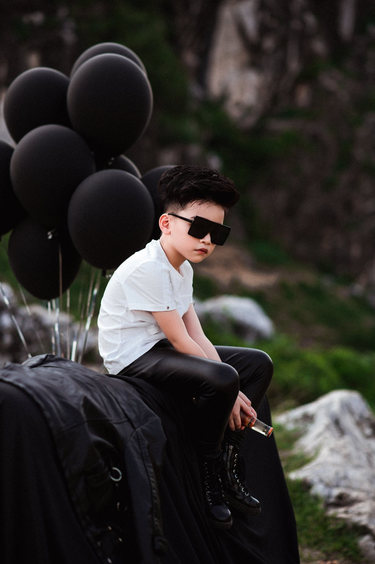 Biến hình cùng những bức ảnh “mẫu nhí” của chàng phù thủy 9X ảnh 7