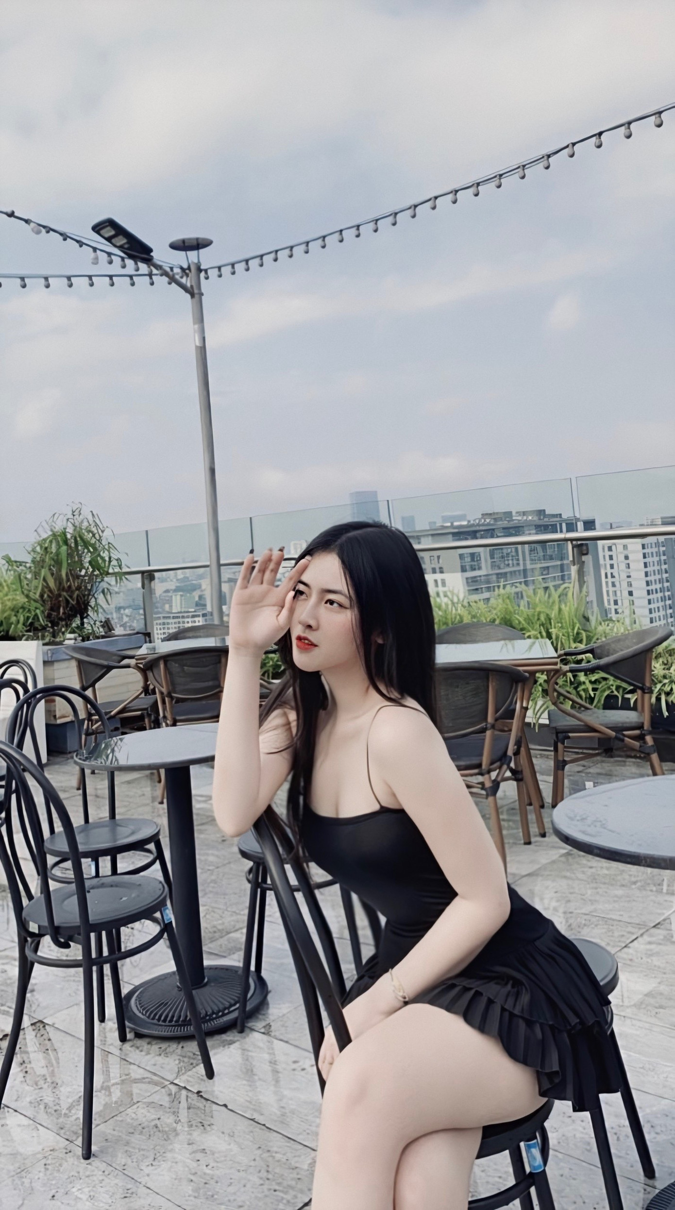 Hoài Trinh: “Đằng sau không có lấy một người, tuyệt đối phải đứng vững” ảnh 2